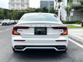 Volvo S60 R-Design 2020 - Phù hợp gia đình, thiết kế thể thao, an toàn và sang trọng