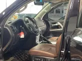 Toyota Land Cruiser 5.7 V8 2020 - Odo 5v km - BH chính hãng Toyota Sure