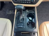 Kia Sedona 2.2 DAT 2018 - Gầm sáng, máy số zin từ giàn cò