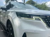 Kia Carnival 2.2D Premium 2023 - Nội ngoại thất còn mới tinh