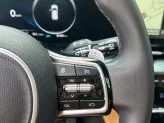 Kia Carnival 2.2D Premium 2023 - Nội ngoại thất còn mới tinh