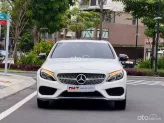 Mercedes-Benz C300 AMG 2018 - Trắng Ngọc Trinh bao đẹp