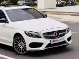 Mercedes-Benz C300 AMG 2018 - Trắng Ngọc Trinh bao đẹp