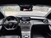 Mercedes-Benz C300 AMG 2018 - Trắng Ngọc Trinh bao đẹp