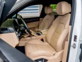 Porsche Cayenne V6 3.0 2018 - Hỗ trợ trả góp lên tới 70% giá trị, giao xe toàn quốc