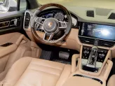 Porsche Cayenne V6 3.0 2018 - Hỗ trợ trả góp lên tới 70% giá trị, giao xe toàn quốc