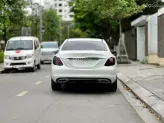 Mercedes-Benz C200 Exclusive 2021 - Xe cực đẹp, hỗ trợ vay cao