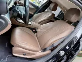 Mercedes-Benz E180 2022 - Xe màu đen, nội thất nâu