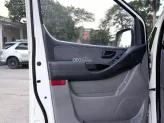 Hyundai Grand Starex 2.5 MT 2017 - Bán Huyndai Starex cứu thương đời 2017, máy dầu, một chủ từ mới