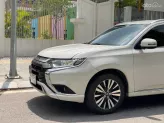 Mitsubishi Outlander 2.0 CVT 2022 - Mới lắm