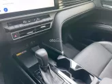 Toyota Camry 2.0Q 2025 - Xe siêu lướt