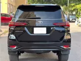 Toyota Fortuner 2.4 AT 4x2 Legender 2020 - Đẹp