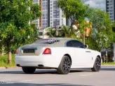 Rolls-Royce Wraith 2016 - Nội thất đỏ sang trọng