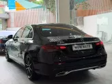 Mercedes-Benz E300 AMG 2021 - Đẹp mới cứng cựa, option full