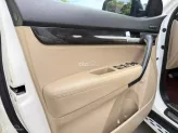 Kia Sorento 2.4 GATH Premium 2016 - Đã được trang bị full Option, nội thất sang trọng