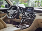 Mercedes-Benz GLC 200 4Matic 2018 - Đen-kem