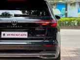 Volkswagen Viloran Luxury 2024 - Xe đẹp màu đen, nội thất nâu, chủ cực giữ gìn
