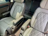 Volkswagen Viloran Luxury 2024 - Xe đẹp màu đen, nội thất nâu, chủ cực giữ gìn