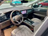 Volkswagen Viloran Luxury 2024 - Xe đẹp màu đen, nội thất nâu, chủ cực giữ gìn