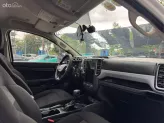 Ford Ranger XLS 2.0L 4x2 AT 2023 - Xe chạy chuẩn 6v, nguyên bản tuyệt đối
