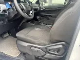 Ford Ranger XLS 2.0L 4x2 AT 2023 - Xe chạy chuẩn 6v, nguyên bản tuyệt đối