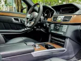 Mercedes-Benz E200 Sport 2015 - Ngoại hình AMG, nội thất sang trọng, giá cực tốt!