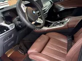 BMW X7 xDrive40i Pure Excellence 2023 - BMW X7 xDrive40i Pure Excellence 2024