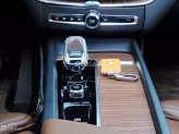 Volvo XC60 B6 Ultimate Bright 2024 - BH/BảoDưỡng Free 2029 -Bản Đủ-Hybrid
