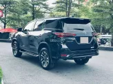 Toyota Fortuner 2.4 AT 4x2 Legender 2022 - Đk lần đầu 2023, cá nhân 1 chủ