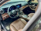 Mercedes-Benz E200 Exclusive 2022 - Xe đen nội thất nâu, bảo dưỡng hãng đầy đủ