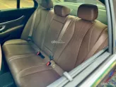 Mercedes-Benz E200 Exclusive 2022 - Xe đen nội thất nâu, bảo dưỡng hãng đầy đủ