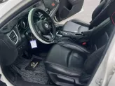 Mazda 3 1.5L Sedan 2015 - Xe tư nhân, đẹp chất, không lỗi Nội ngoại thất đẹp. Lốp mới, màn cam đủ