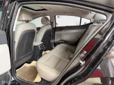 Hyundai Elantra 1.6 AT Đặc biệt 2016 - Xe còn rất rất mới