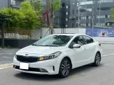 Kia Cerato 1.6 AT Luxury 2016 - Tư nhân chính chủ - Xe trang bị full công nghệ