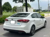Kia Cerato 1.6 AT Luxury 2016 - Tư nhân chính chủ - Xe trang bị full công nghệ