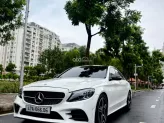 Mercedes-Benz C300 AMG 2021 - Facelift bản thể thao sang trọng