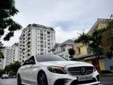 Mercedes-Benz C300 AMG 2021 - Facelift bản thể thao sang trọng