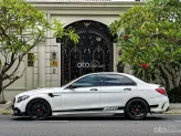 Mercedes-Benz C300 AMG 2022 - Full option AMG với body kit C63