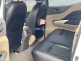 Nissan Navara EL 2.5 AT 2017 - Gia đình cần tiền muốn bán gấp