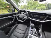 Volkswagen Touareg Luxury S 2023 - 3500km khấu hao 40% so với lăn bánh mới
