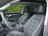 Volkswagen Touareg Luxury S 2023 - 3500km khấu hao 40% so với lăn bánh mới