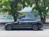 Mercedes-Benz C200 2.0 AT 2019 - Đen đen