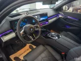 BMW 530i M Sport 2025 - Black Edition lướt nhẹ cực đẹp