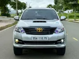 Toyota Fortuner 2.4 MT 4x2 2015 - Máy dầu bền bỉ, tiết kiệm nhiên liệu, giữ giá tốt
