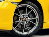 Porsche Cayman 2021 - Xe màu vàng nội thất đen