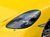 Porsche Cayman 2021 - Xe màu vàng nội thất đen