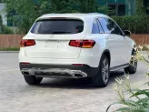 Mercedes-Benz GLC 200 4Matic 2021 - Xe trắng nội thất kem