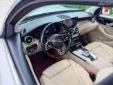 Mercedes-Benz GLC 200 4Matic 2021 - Xe trắng nội thất kem