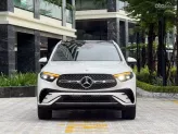 Mercedes-Benz GLC 300 4Matic 2023 - Xe màu trắng nội thất đen, cực sang