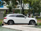 Mercedes-Benz GLC 300 4Matic 2023 - Xe màu trắng nội thất đen, cực sang